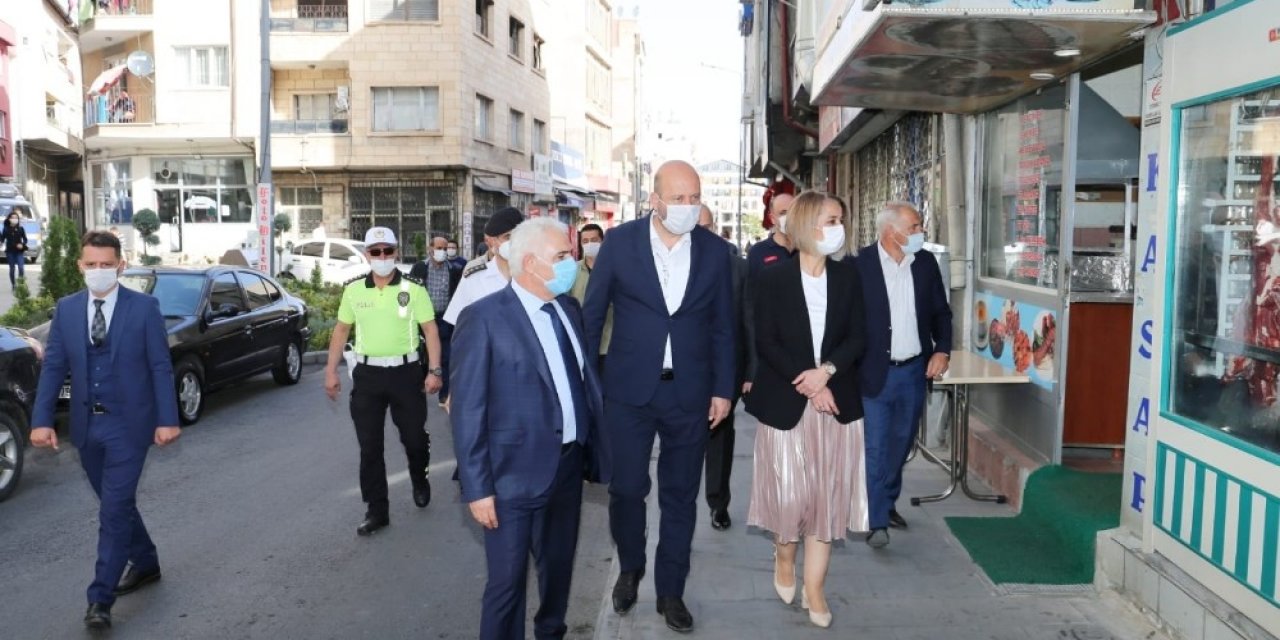 Vali Becel Kovid-19 denetimine katıldı