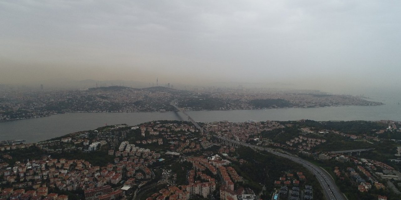 Yağmur bulutlarının gelişi böyle görüntülendi