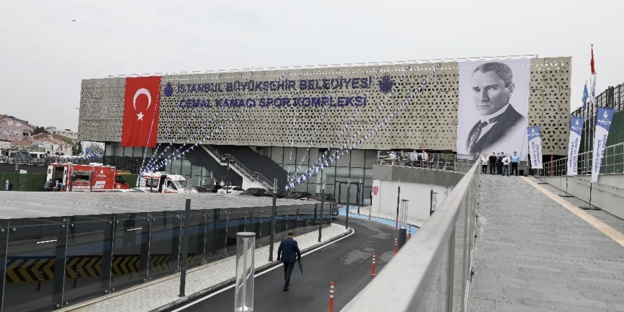 Cemal Kamacı Spor Kompleksi yenilenen yüzüyle açıldı