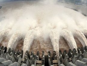 En büyük barajda sel alarmı