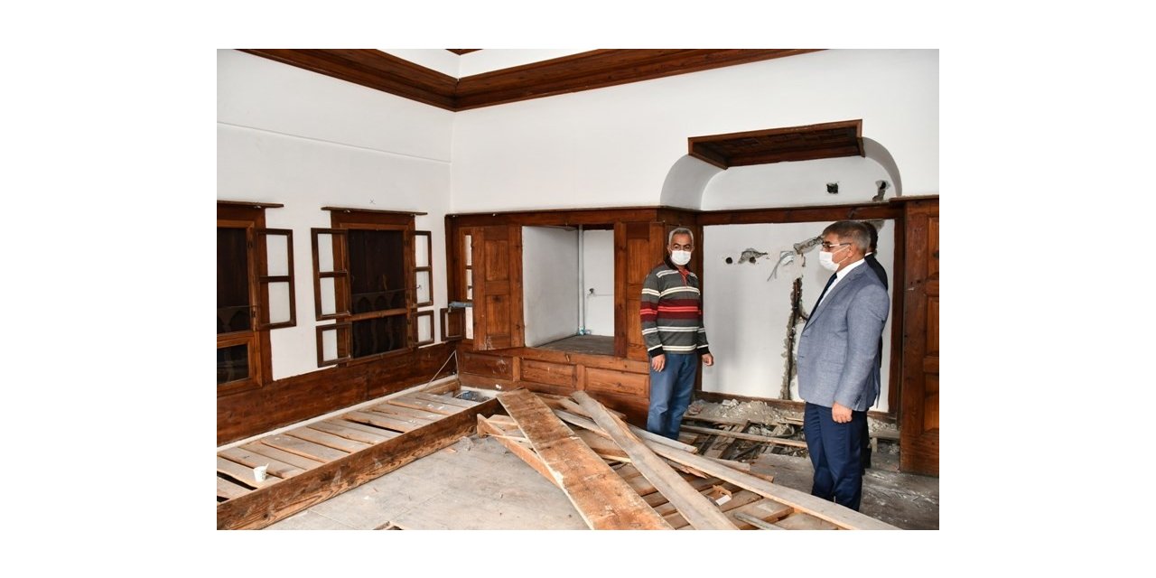 Vali Gürel’den Kaymakamlar Evi’nde inceleme