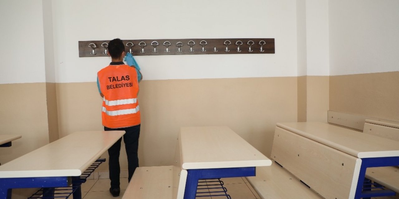 Talas’taki okullarda ’Yüz yüze Eğitim’ temizliği