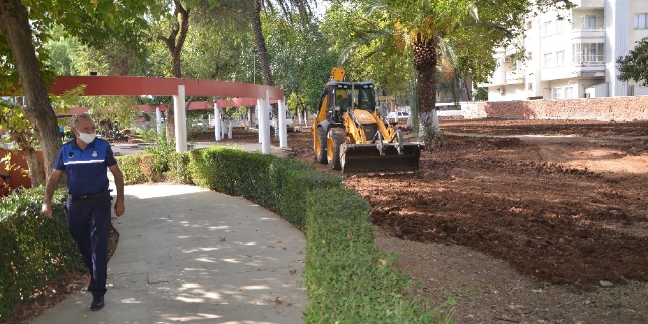 Kozan’daki Millet Bahçesi tamamlanıyor