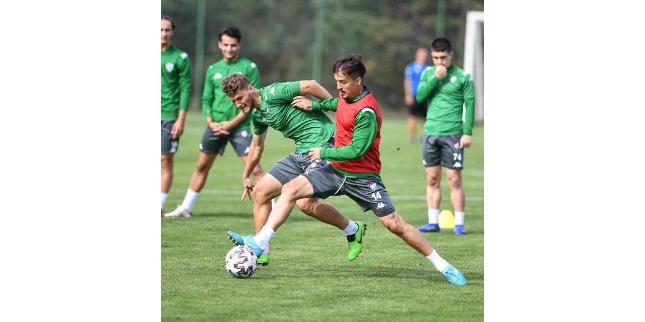 Bursaspor, Bandırmaspor’la hazırlık maçı yapacak