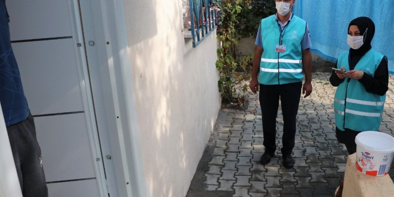 Sultanbeyli‘de Covid -19 ile mücadele kapsamında kurallara uymayanlara gerekli cezai işlemler tereddütsüz ve hemen uygulanıyor