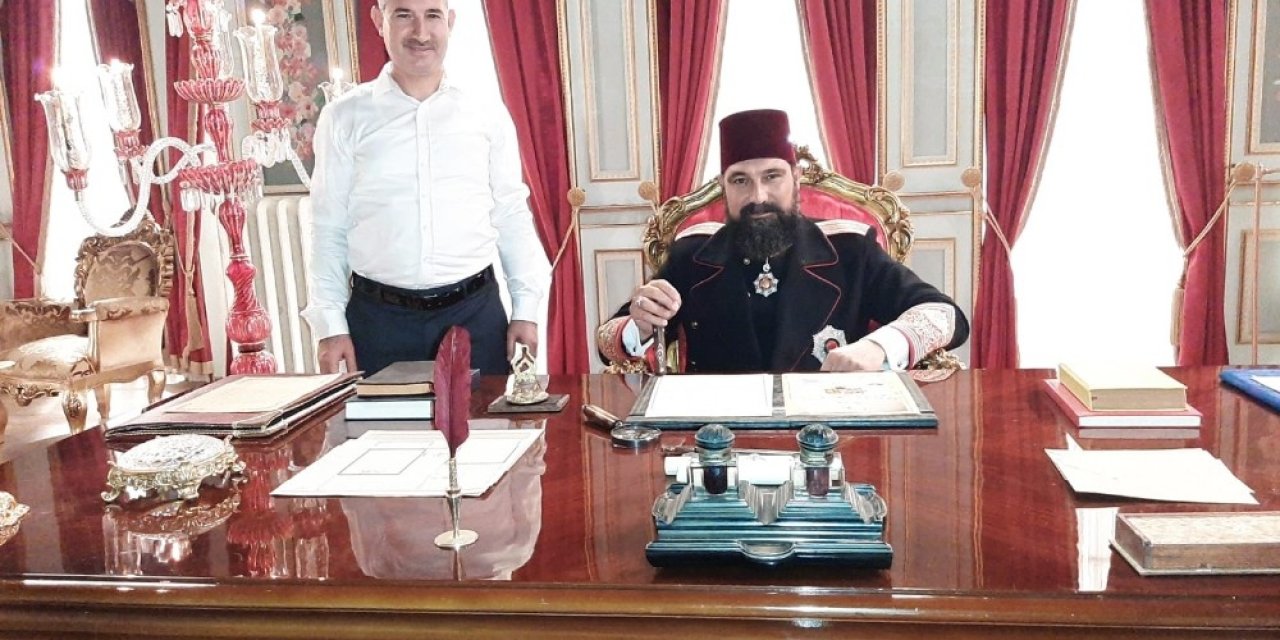 Başkan Çınar, "Payitaht-Abdulhamid" dizi setini ziyaret etti