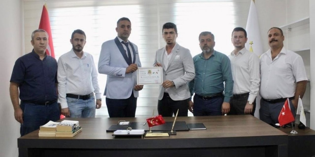 Osmanlı Ocakları Adana İl Başkanı Demirdüzen: "Bugün ülkemizin en büyük gündemi bağımsızlıktır”