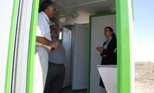 Sarayönü'nde mevsimlik işçilere seyyar banyo