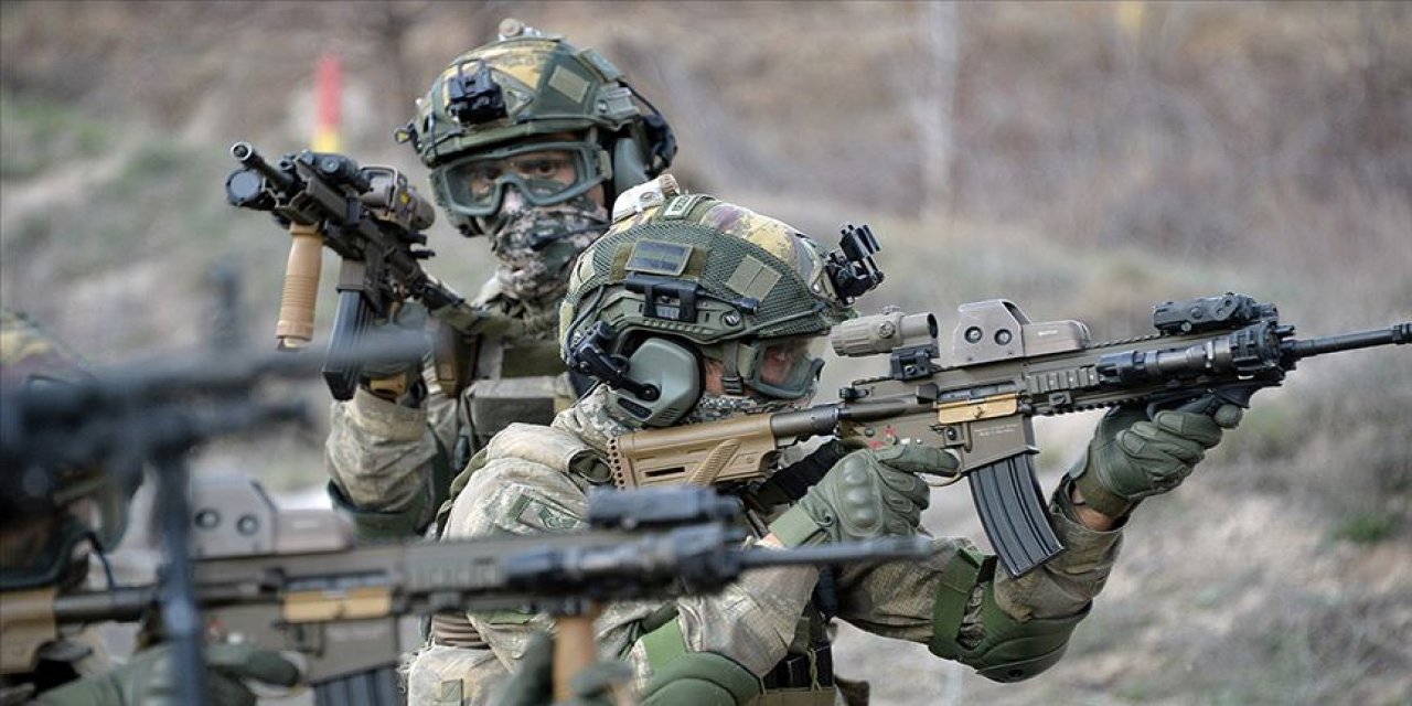Pençe-Kaplan Operasyonu sürüyor! PKK'ya ait silah mühimmat ve yaşam malzemesi ele geçirildi