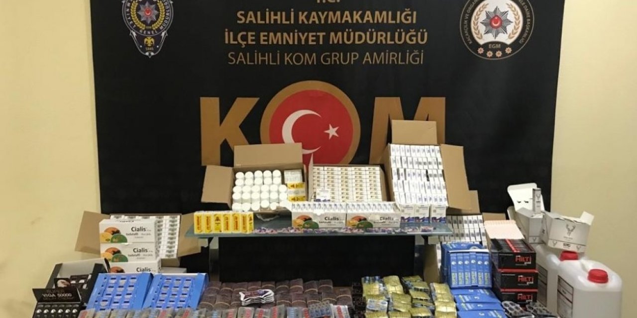 Manisa’da 12 bin 900 adet cinsel içerikli ürün ele geçirildi