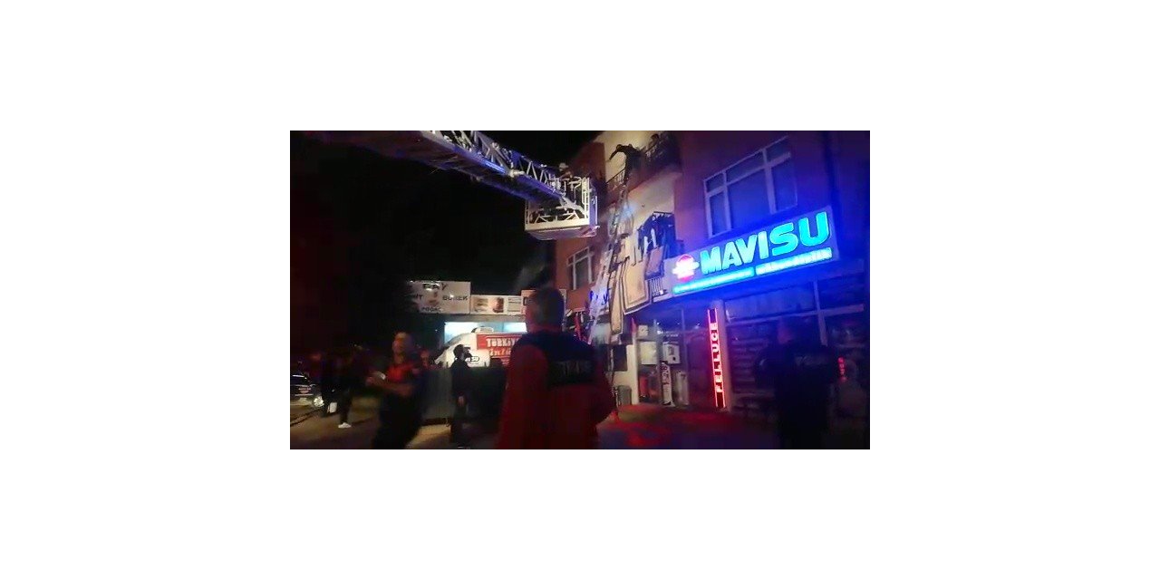 Düzce’de apartmanın 3. katında yangın çıktı