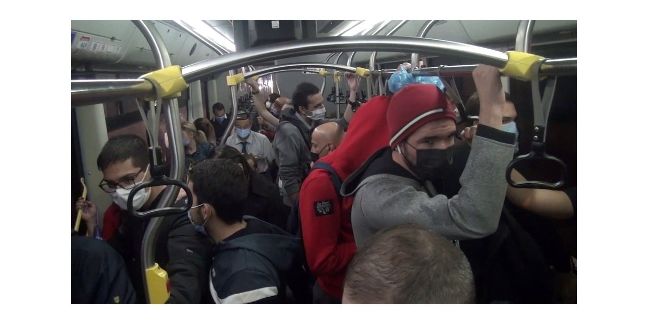 Otobüste sosyal mesafesiz yolculuk