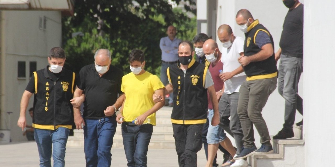 Adana’da 4 hükümlü yakalandı
