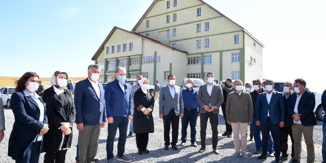 Yamadağı Kayak Merkezi’nin ulaşım sorunu büyükşehir ile aşıldı