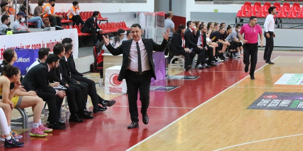 Ayhan Avcı hakem kararlarına isyan etti