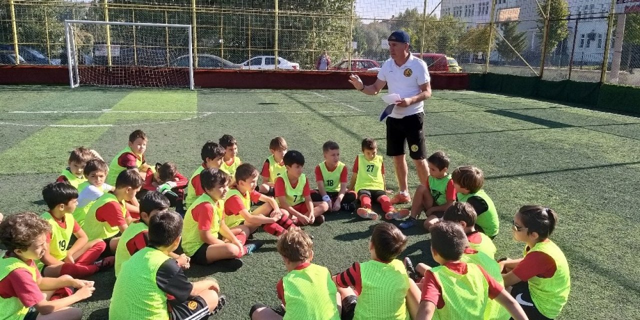 Alt yapıda dörtlü turnuva