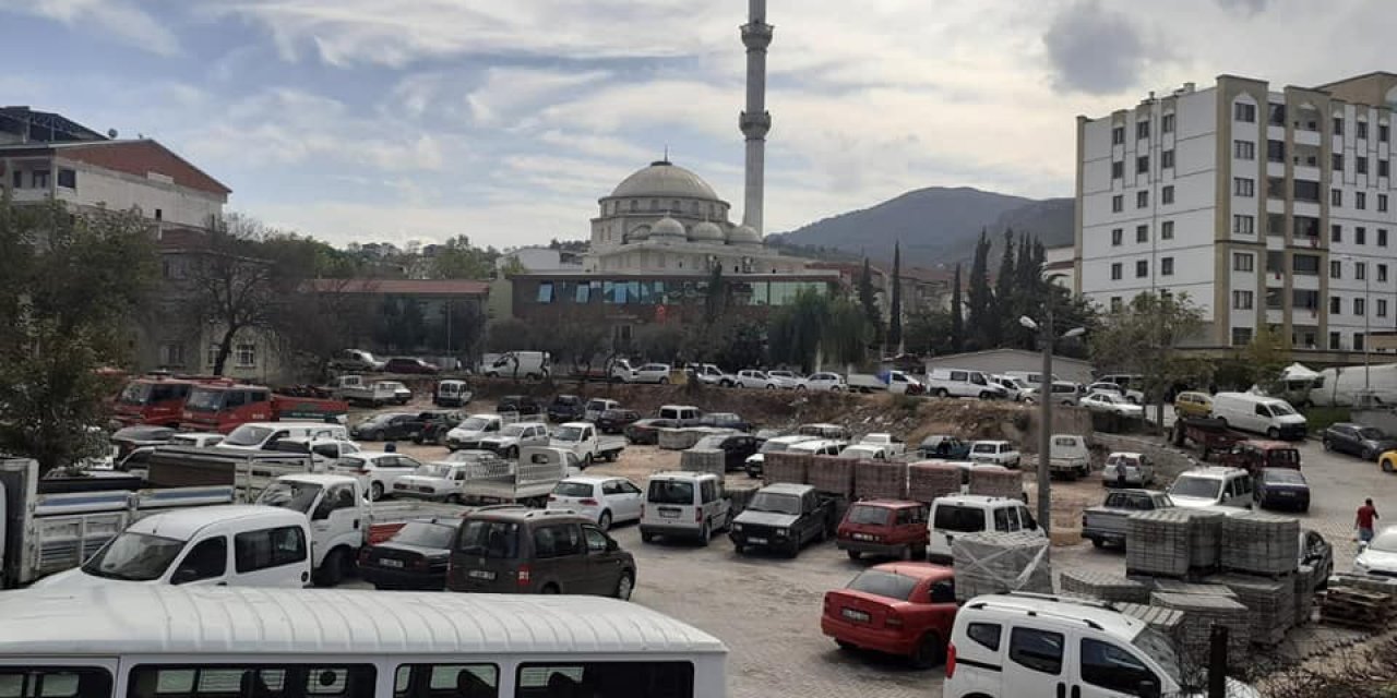 750 araçlık otopark trafiği rahatlattı