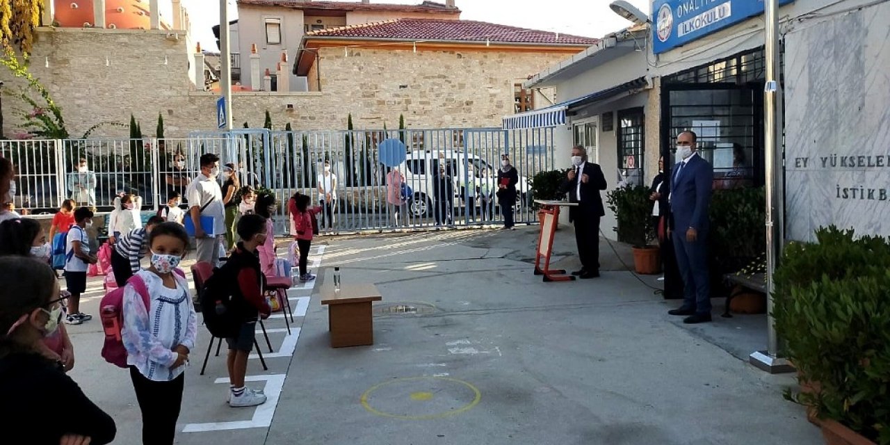 Çeşme’de de yüz yüze eğitim başladı