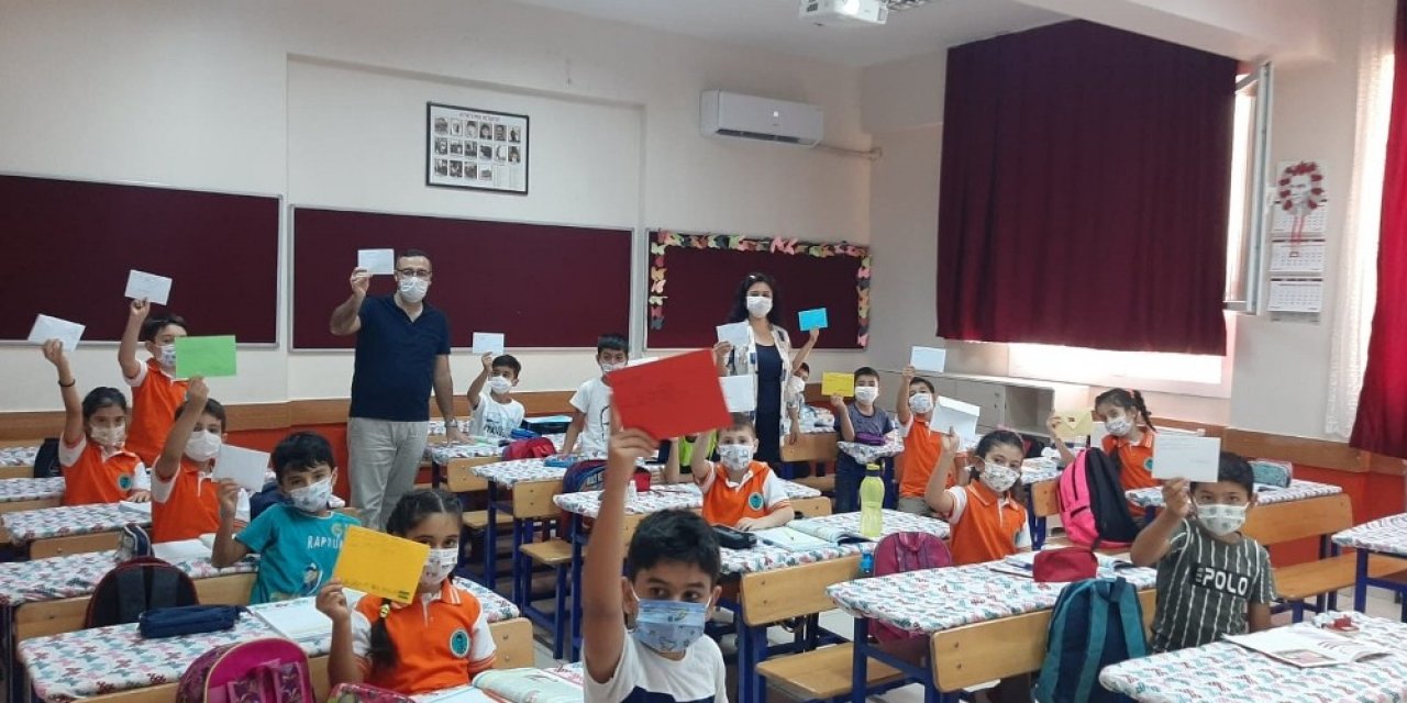 Hataylı öğrencilerden Cumhurbaşkanı Aliyev’e destek mektubu