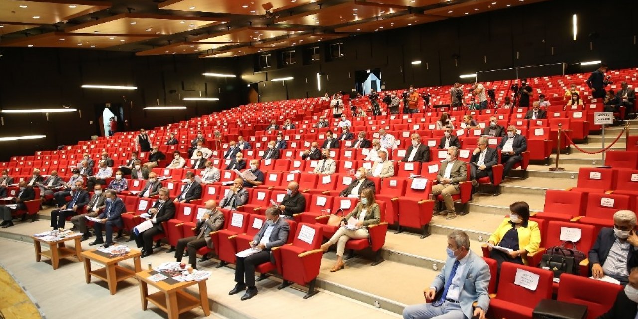 Büyükşehir Meclisi’nde Azerbaycan’a destek, orman yangınlarına kınama