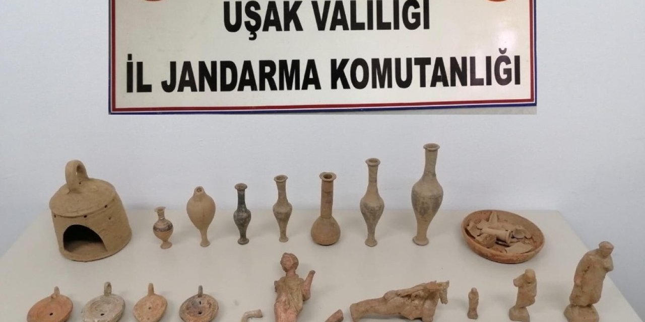 Uşak’ta 18 parça tarihi eser ele geçirildi