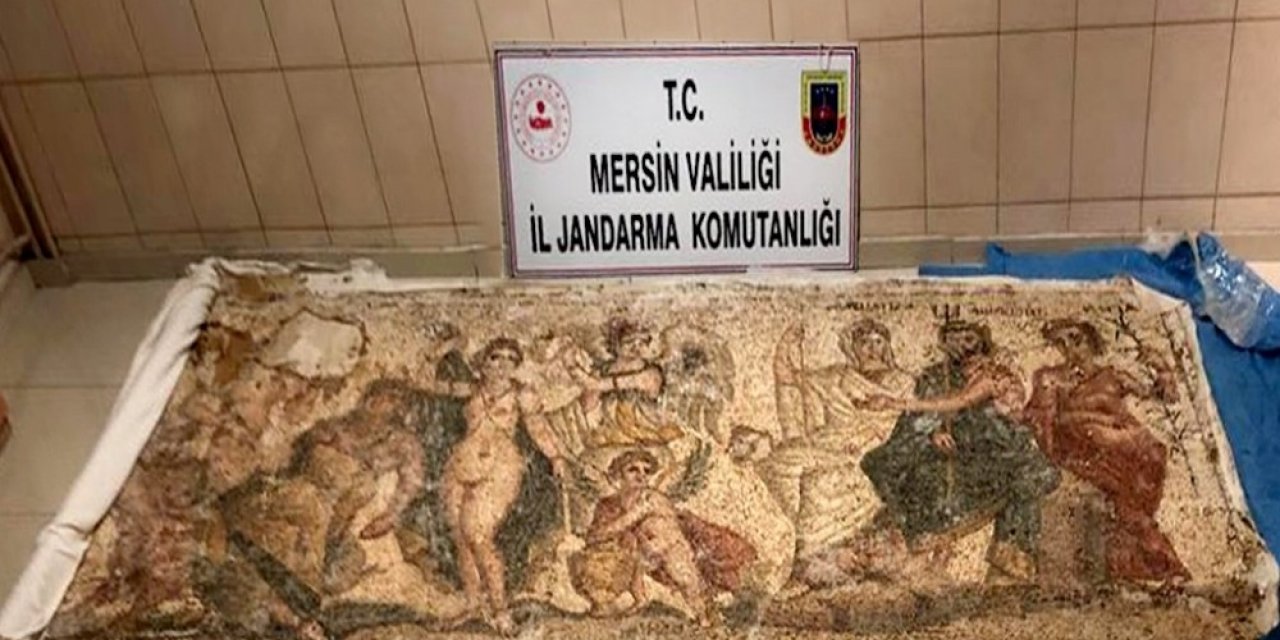 Mersin’de Helenistik döneme ait mozaik pano ele geçirildi