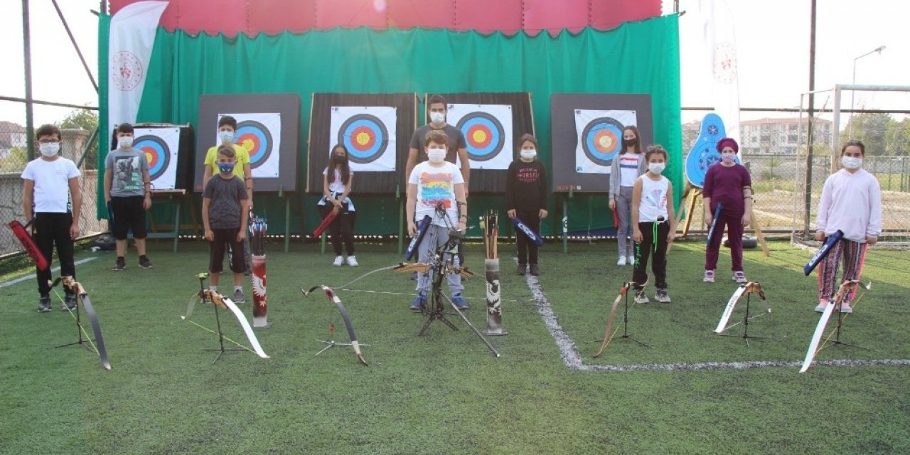 Düzce’de okçuluk kursları başladı