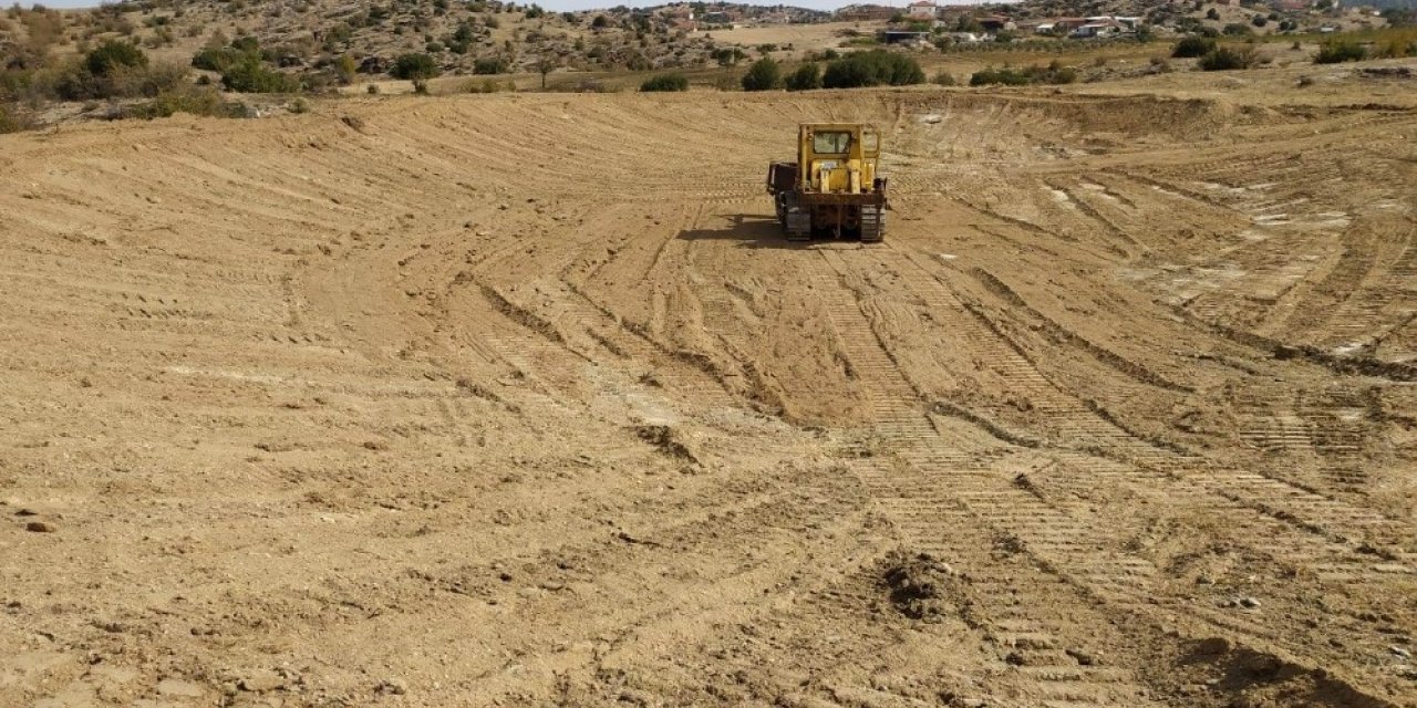 Kula’da 2 gölet bakıma alındı