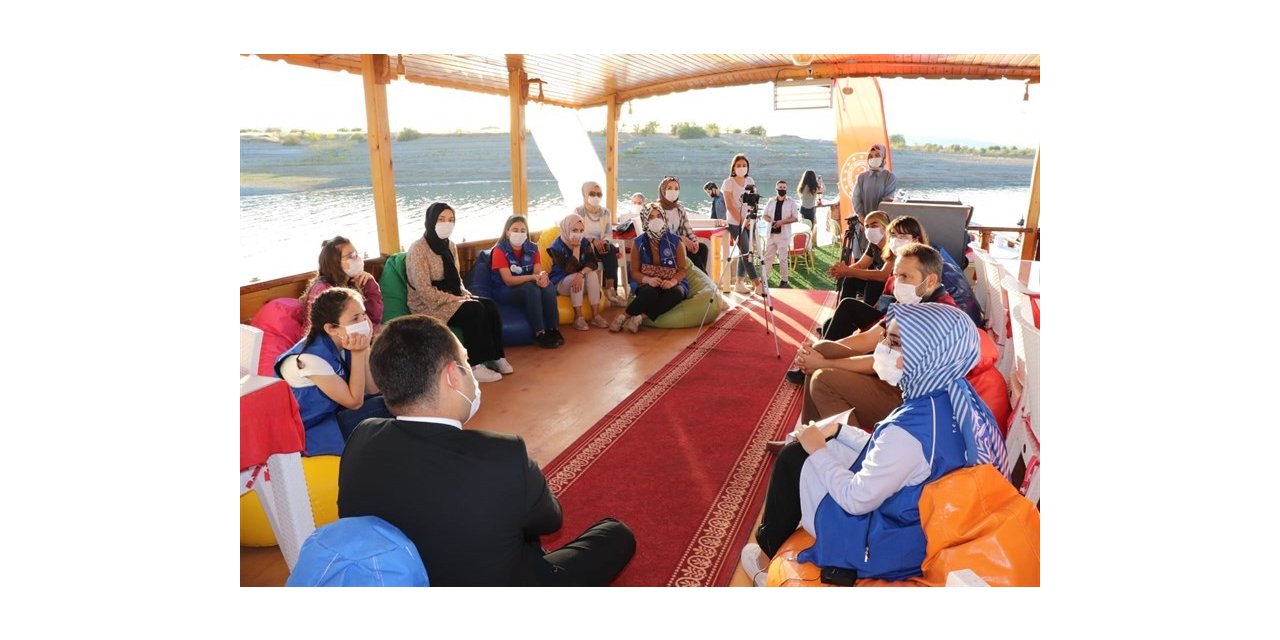 Önce temizlik sonra gemi turu