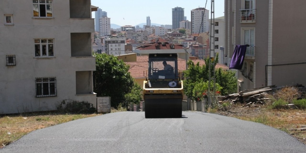 Kartal’da 65 bin ton asfalt serimi gerçekleşti