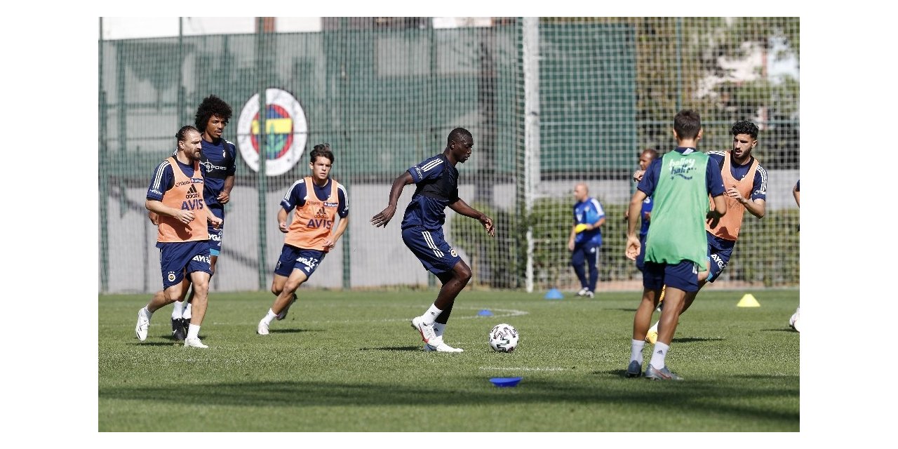 Fenerbahçe Göztepe hazırlıklarını sürdürdü