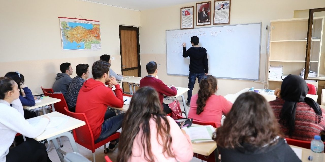Büyükşehirde LGS ve YKS kurs kayıtları başladı