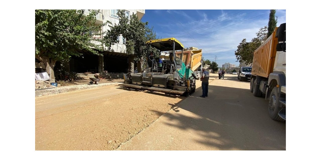 Kemalpaşa Caddesinde asfalt öncesi hazırlık çalışması