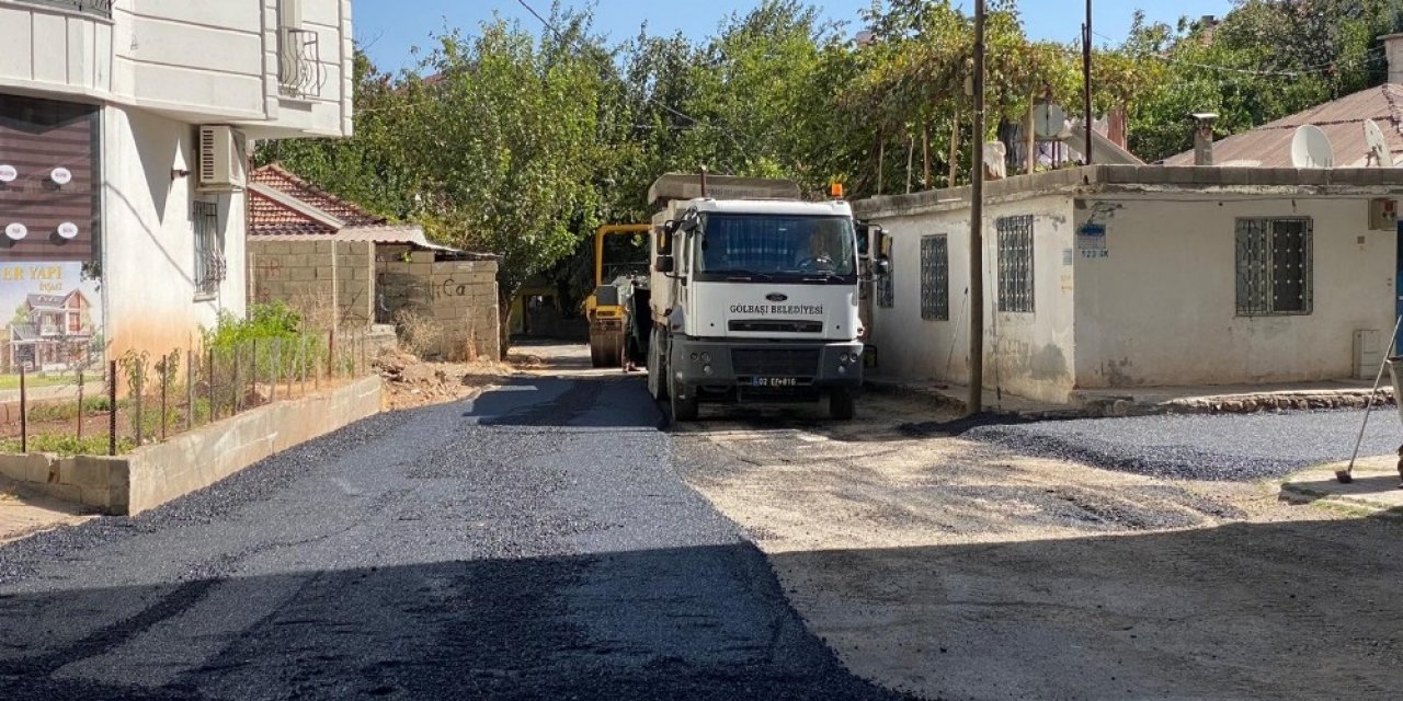 Mimar Sinan Mahallesinde asfalt çalışması