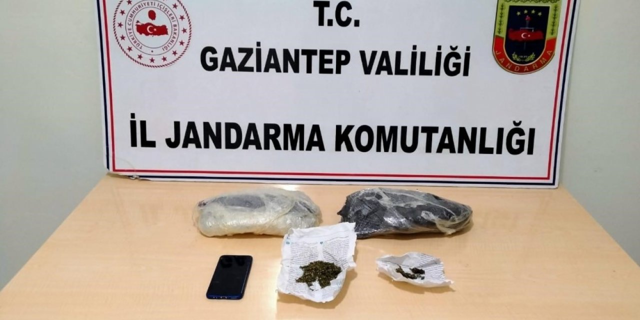 Hamileyim dedi uyuşturucu çıktı
