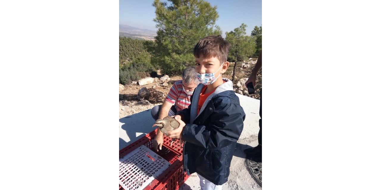 Korkuteli’nde 200 keklik doğaya bırakıldı