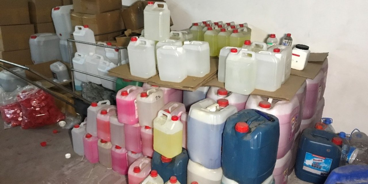 İstanbul’da sahte içki operasyonu: 7 ton etil alkol ele geçirildi