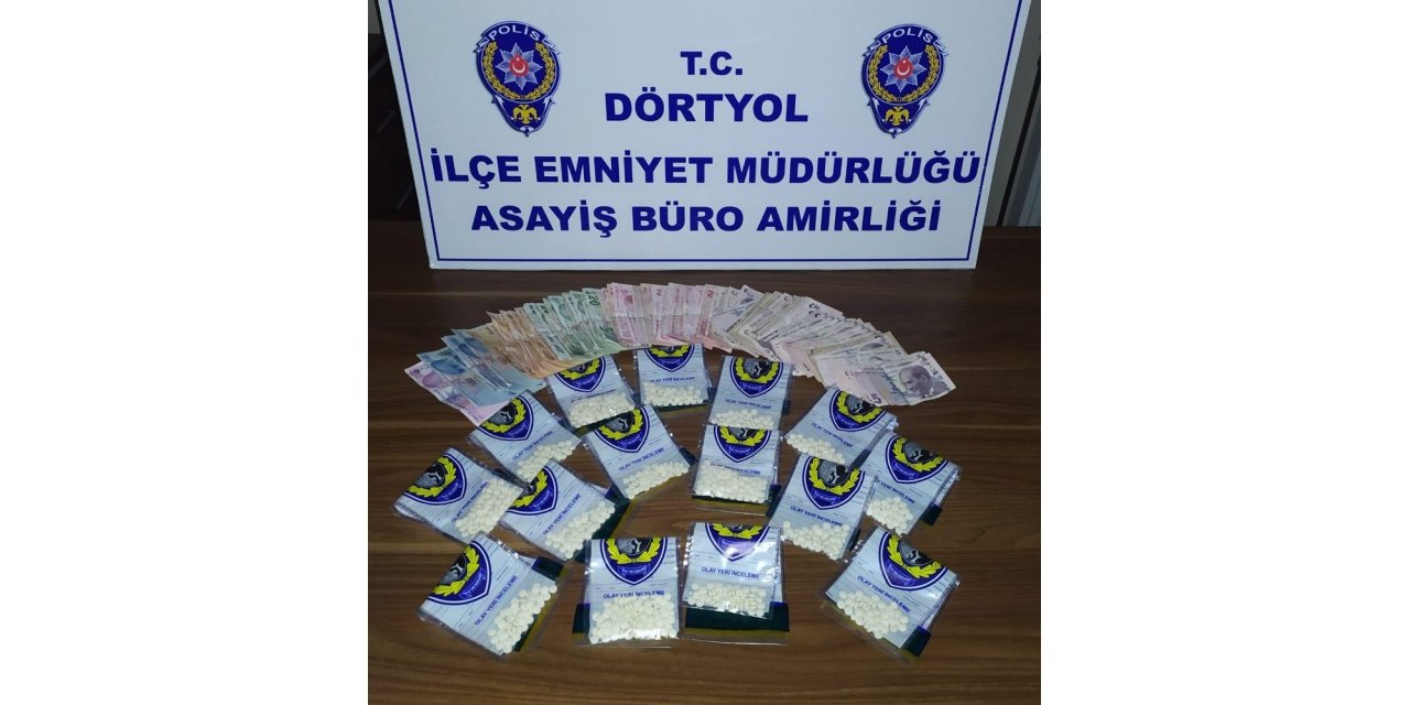 Elektrik kablosu kanalından uyuşturucu hap çıktı