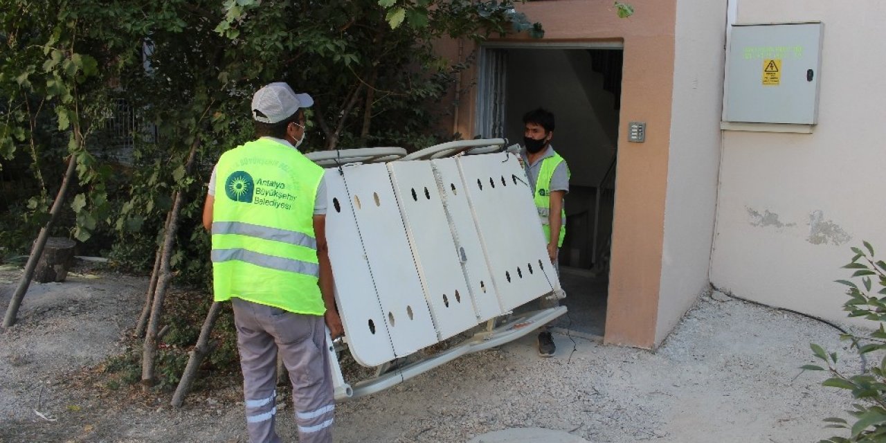 5 ilçede 7 hastaya yatak yardımı yapıldı