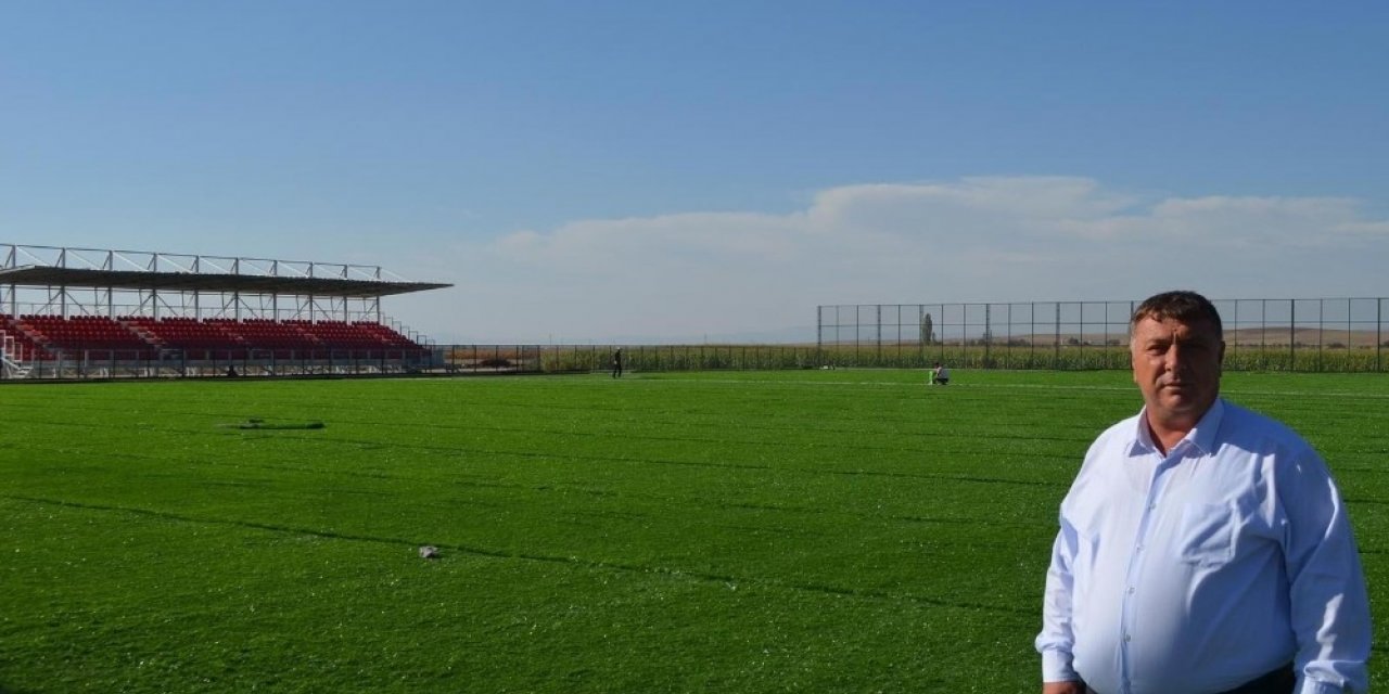 Beylikova yenilenmiş modern sentetik çim sahasına kavuşuyor