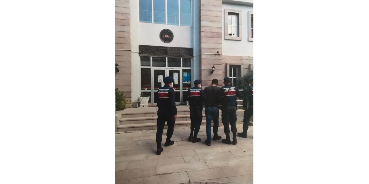 Küçükbaş hayvanları çalan şahısları jandarma  9 günlük takiple yakaladı