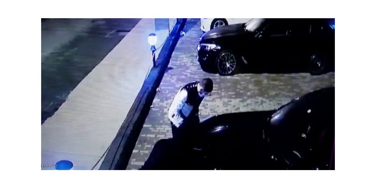 Sultanbeyli’de lüks otomobilin farları çalınması kamerada