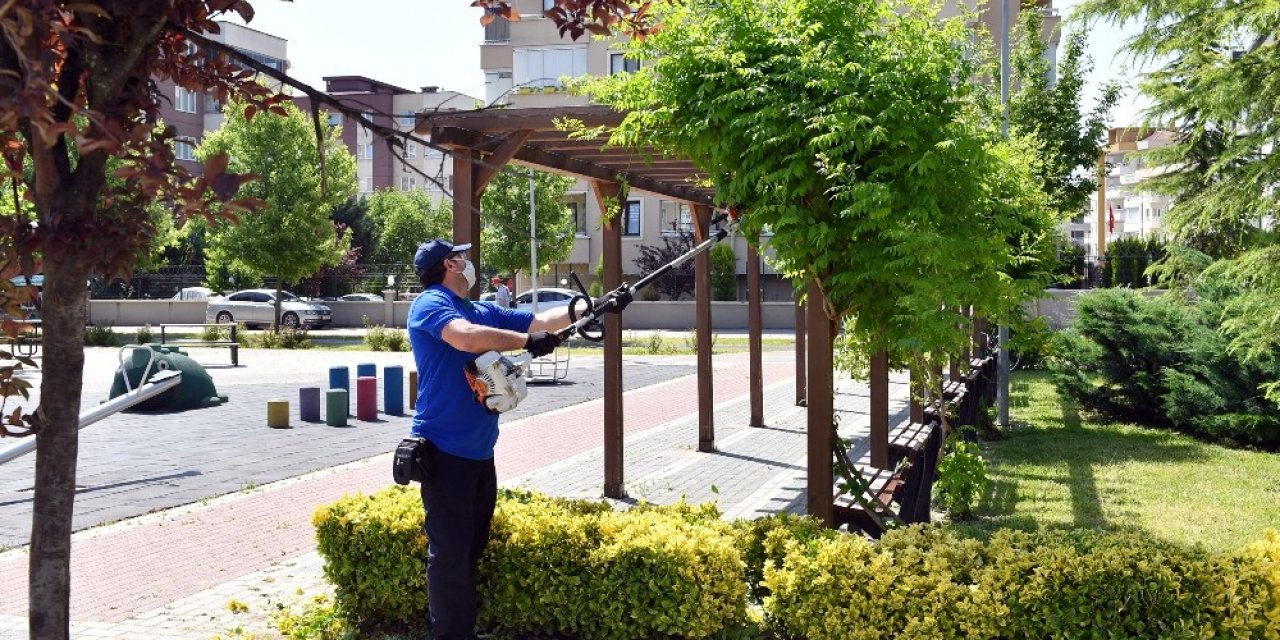 Park ve bahçelerde tedbir üst seviyede