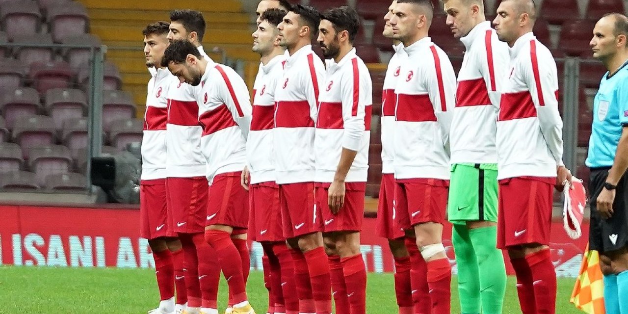 Cengiz Ünder ilk 11’de