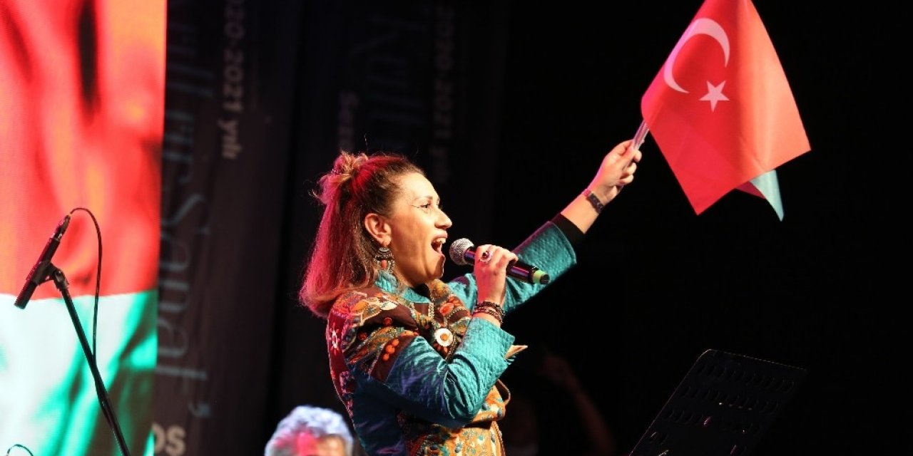 Azerbaycan Devlet Sanatçısı Azerin; “Yakın zamanda Dağlık Karabağ’da Çırpınırdı Karadeniz’i söyleyeceğim”