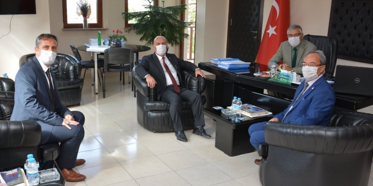 Milli Eğitim Müdürü Cırıt’tan Başkan Bozkurt’a ziyaret