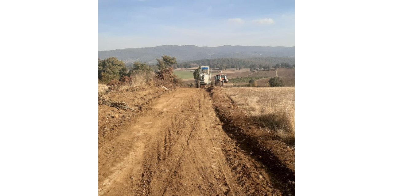 Pazaryeri’nden yağmurlar başlamadan tarla ve arazi yolları bitecek