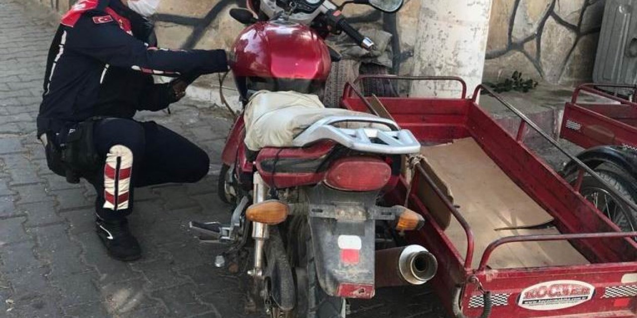 Manisa’da jandarmadan drone destekli çifte denetim