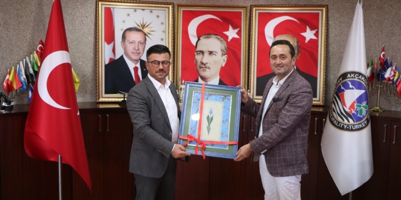 Gençlik ve Spor İl Müdürü Yazıcı, Başkan Yanmaz’ı ziyaret etti