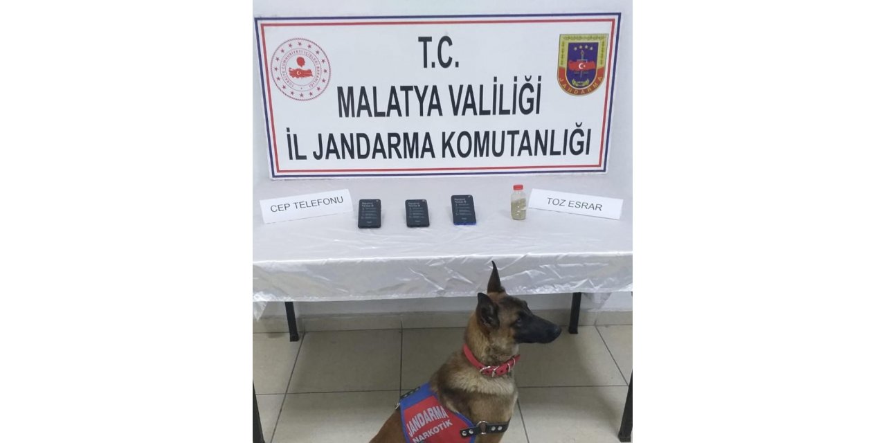 Otobüs yolcuları sıkı takipte
